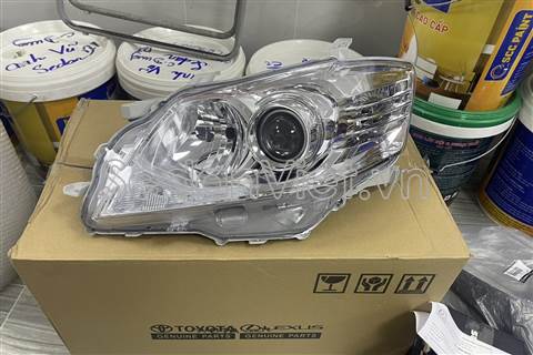 vo-den-pha-l-toyota-camry-8118506221-gia-re