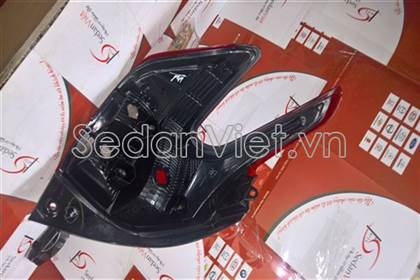 den-hau-trai-toyota-yaris-chinh-hang-7797