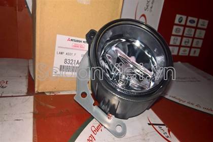 den-gam-phai-mitsubishi-outlander-sport-chinh-hang-8985