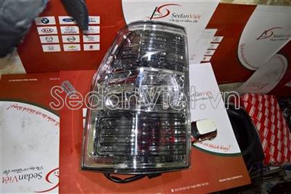 den-hau-trai-mitsubishi-pajero-chinh-hang-10078