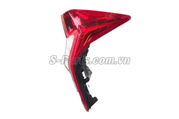 den-hau-phai-co-led-mieng-duoi-mitsubishi-pajero-sport-chinh-hang-66900