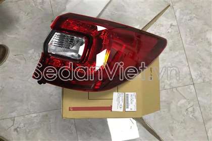 den-hau-ngoai-phai-subaru-forester-chinh-hang-33727