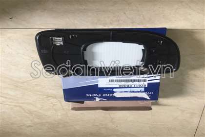 mat-guong-trai-hyundai-santafe-876112b300-chinh-hang