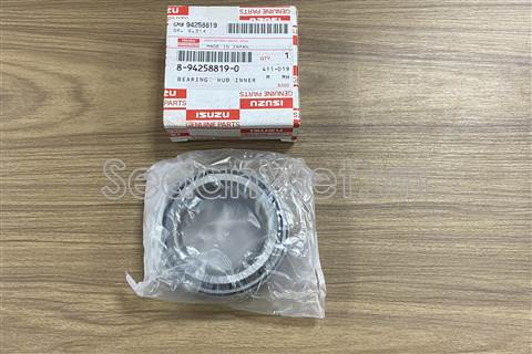 bi-may-o-truoc-trong-isuzu-mu-x-chinh-hang-56486