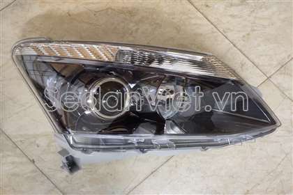 den-pha-phai-co-bexenon-isuzu-d-max-8981253825-chinh-hang