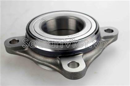 bi-may-o-truoc-toyota-fortuner-chinh-hang-3219