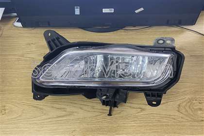 den-gam-trai-hyundai-porter-oem-41863