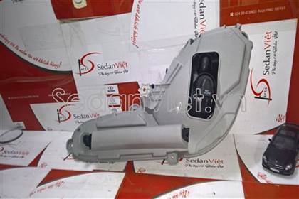 den-gam-phai-hyundai-accent-oem-21010