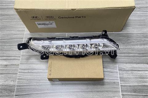 den-gam-led-phai-hyundai-tucson-chinh-hang-23356