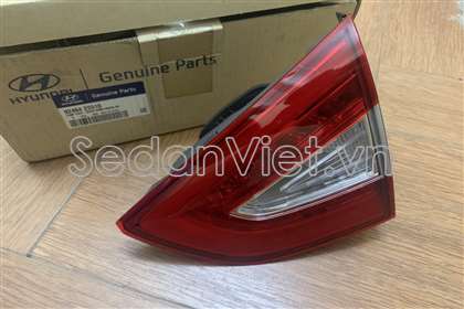 den-hau-mieng-trong-phai-led-hyundai-tucson-chinh-hang-33000