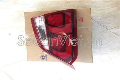 den-hau-mieng-trong-phai-co-led-hyundai-accent-chinh-hang-28558