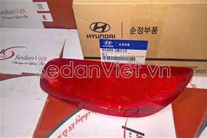 den-phan-quang-can-sau-phai-hyundai-santafe-chinh-hang-20989