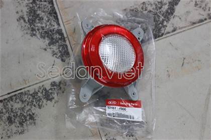 den-can-sau-phai-den-tron-kia-morning-picanto-924611y800-chinh-hang