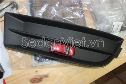 op-den-gam-phai-khong-den-gam-chevrolet-cruze-oem-11150