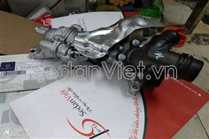 bom-nuoc-dong-co-mercedes-benz-c-chinh-hang-25647