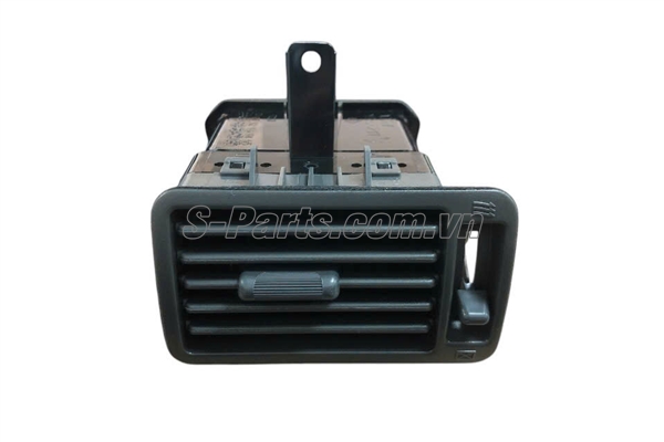 cua-gio-dieu-hoa-phai-mitsubishi-pajero-oem-62774