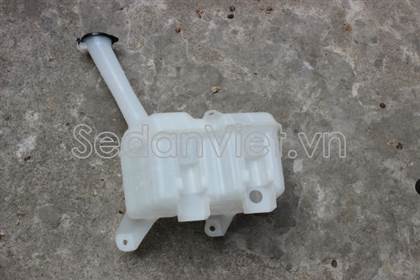 binh-nuoc-rua-kinh-khong-mo-to-toyota-vios-oem-10092